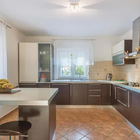 Gorgeous In With Wifi * 풀라