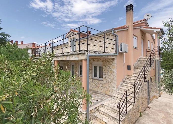 Gorgeous In With Wifi Apartment Pula