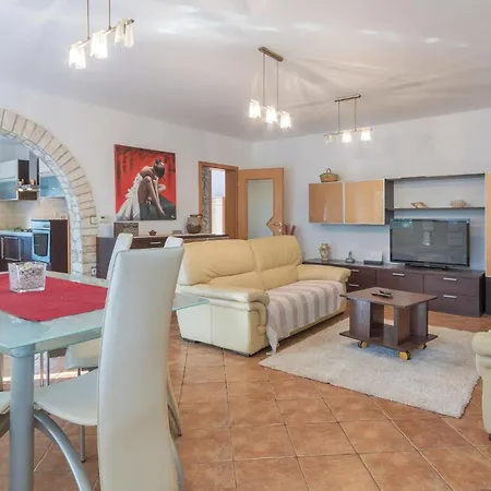 Gorgeous In With Wifi Apartamento